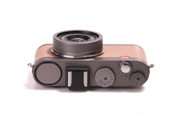 LEICA